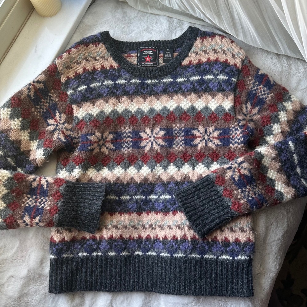 Cozy Fair Isle Wool Knit Sweater Winter Holiday Warm Vintage Festive